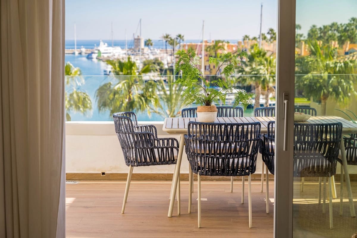4 sypialnia Apartament na sprzedaż w Sotogrande z garażem - 1 700 000 € (Ref: 8513863)