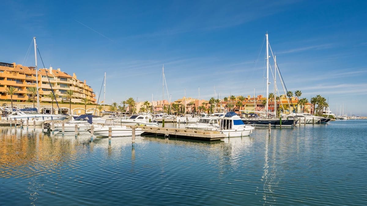 4 sypialnia Apartament na sprzedaż w Sotogrande z garażem - 1 700 000 € (Ref: 8513863)