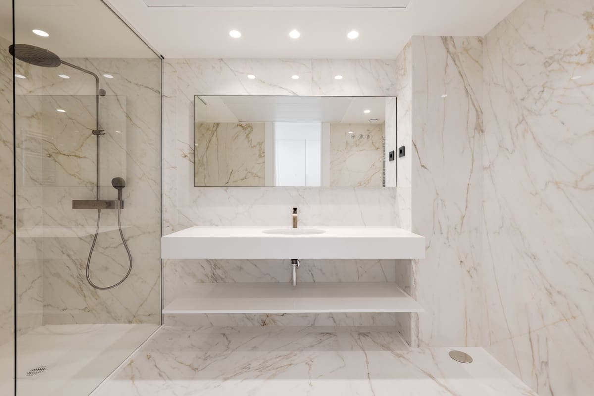 3 bedroom Apartment for sale in New Golden Mile - € 1,372,710 (Ref: 8527362)