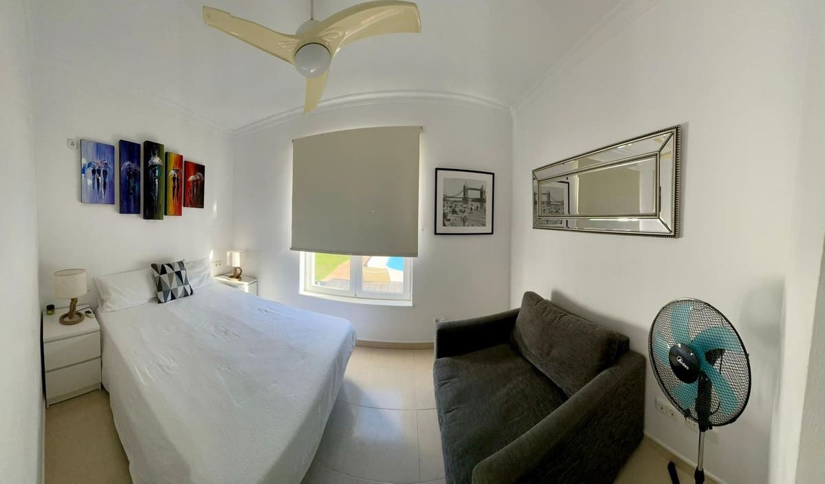 5 soveværelse Villa til salg i Sotogrande med garage - € 1.150.000 (Ref: 8527363)