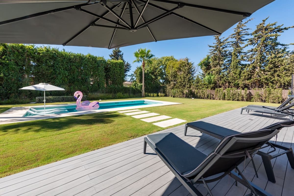 Chalet de 4 habitaciones en Atalaya-Isdabe en venta - 1.995.000 € (Ref: 8527372)