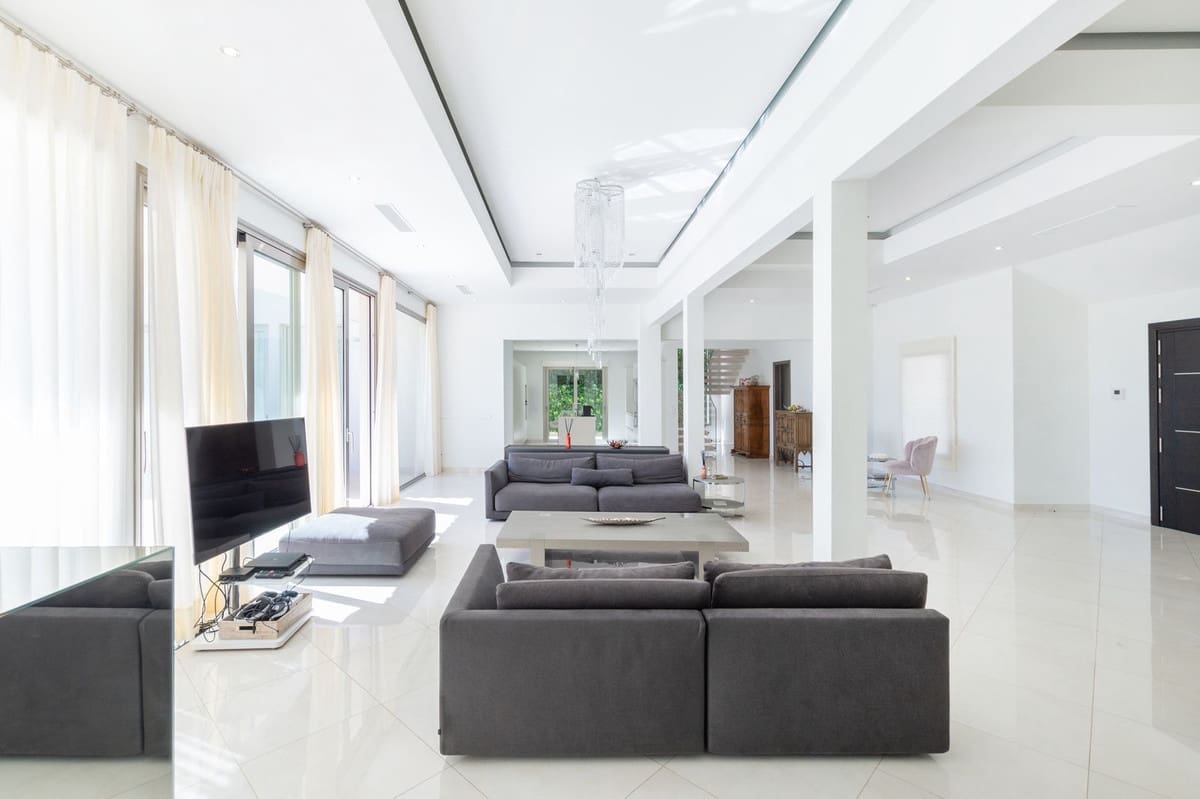 5 soveværelse Villa til salg i Sotogrande med garage - € 2.195.000 (Ref: 8544097)