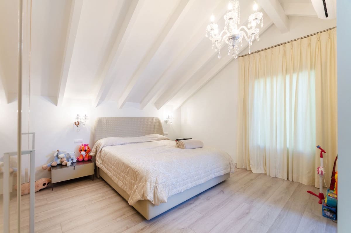 5 soveværelse Villa til salg i Sotogrande med garage - € 2.195.000 (Ref: 8544097)