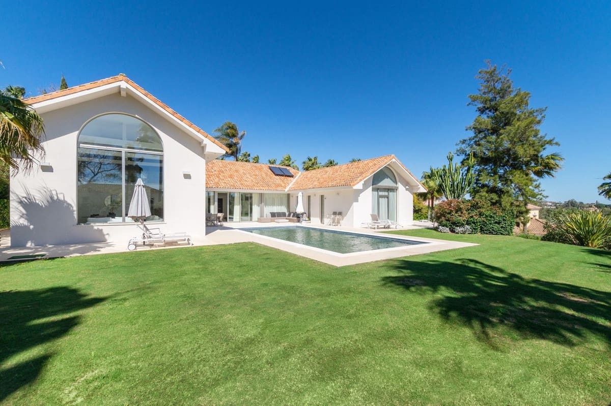 5 soveværelse Villa til salg i Sotogrande med garage - € 2.195.000 (Ref: 8544097)