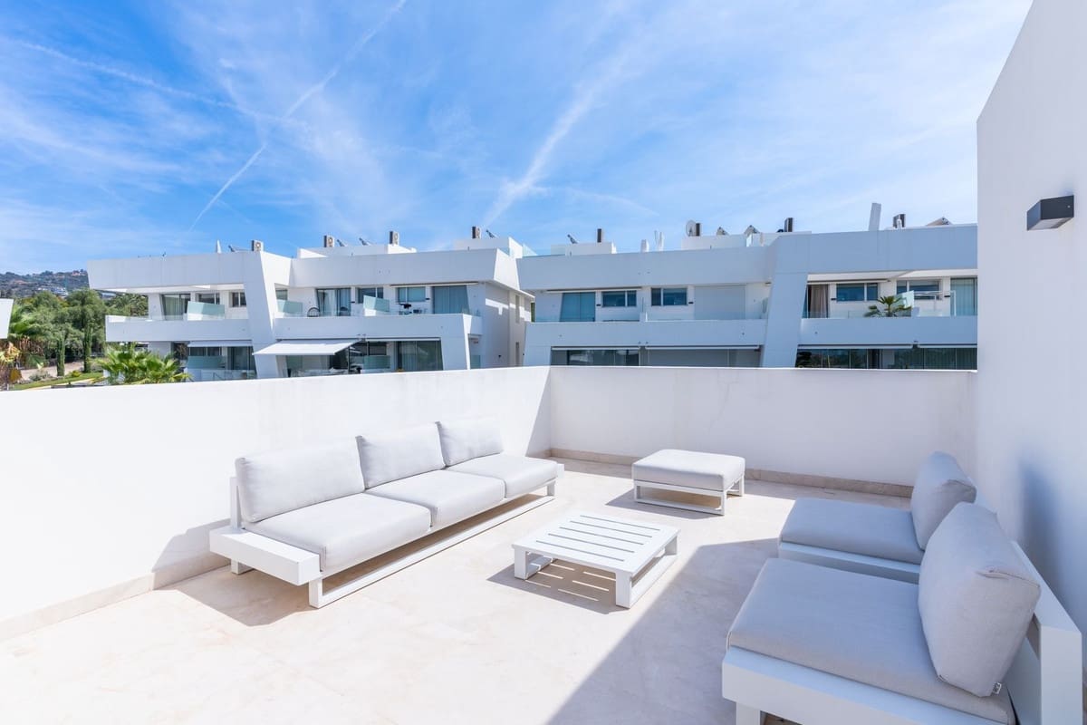 4 soveværelse Byhus til salg i Rio Real med garage - € 1.420.000 (Ref: 8556306)