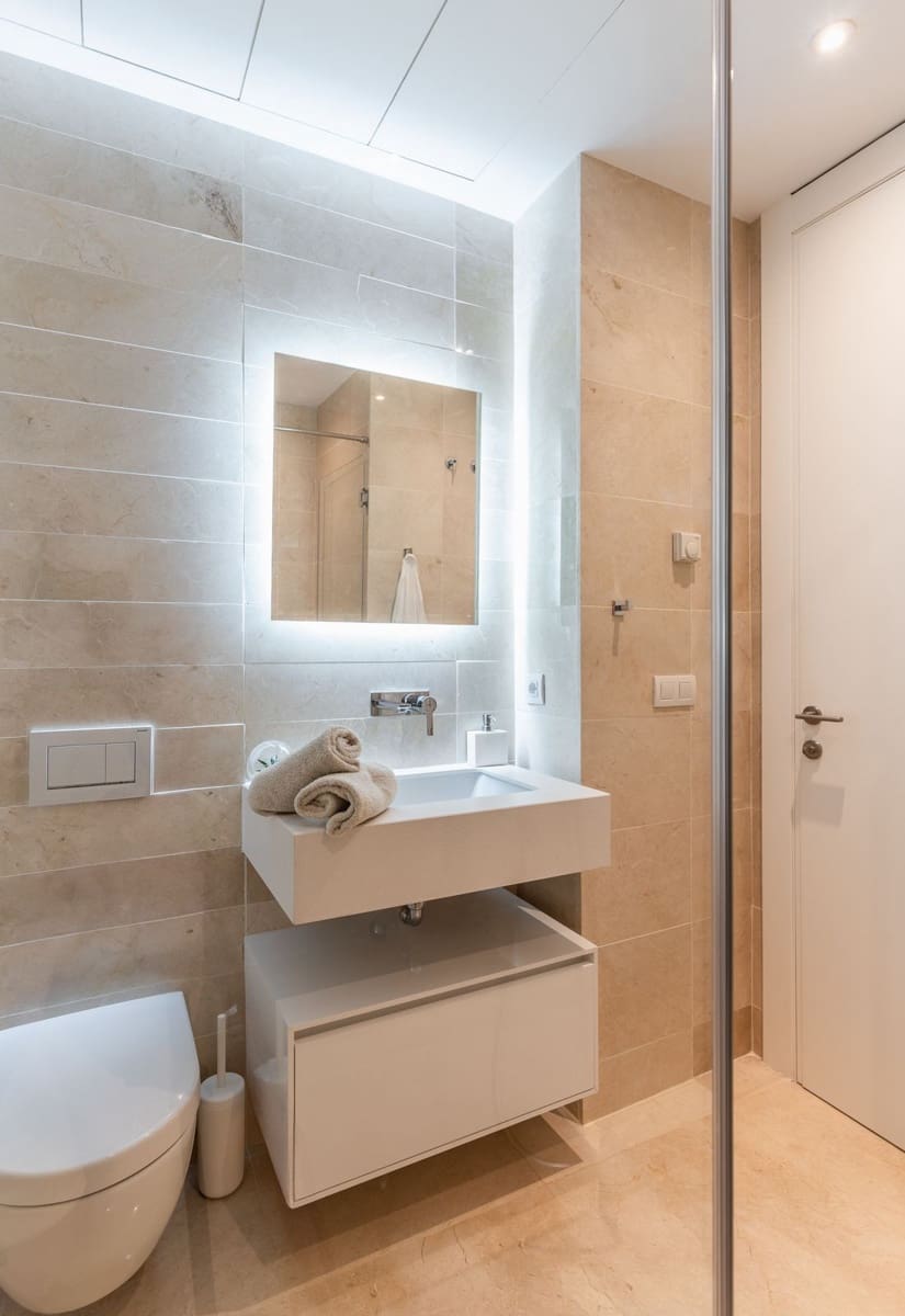 4 bedroom Townhouse for sale in Rio Real with garage - € 1,420,000 (Ref: 8556306)