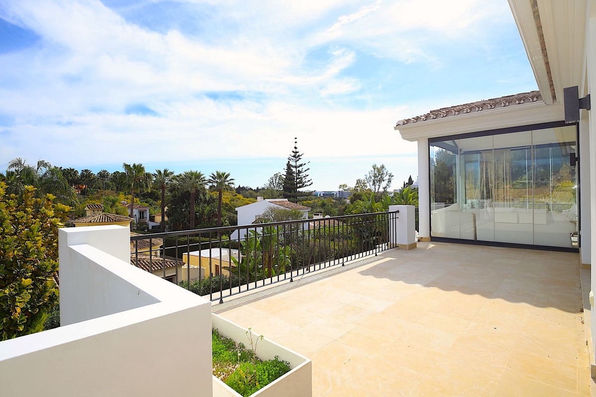 6 soveværelse Villa til salg i Nueva Andalucia - € 2.850.000 (Ref: 8556314)