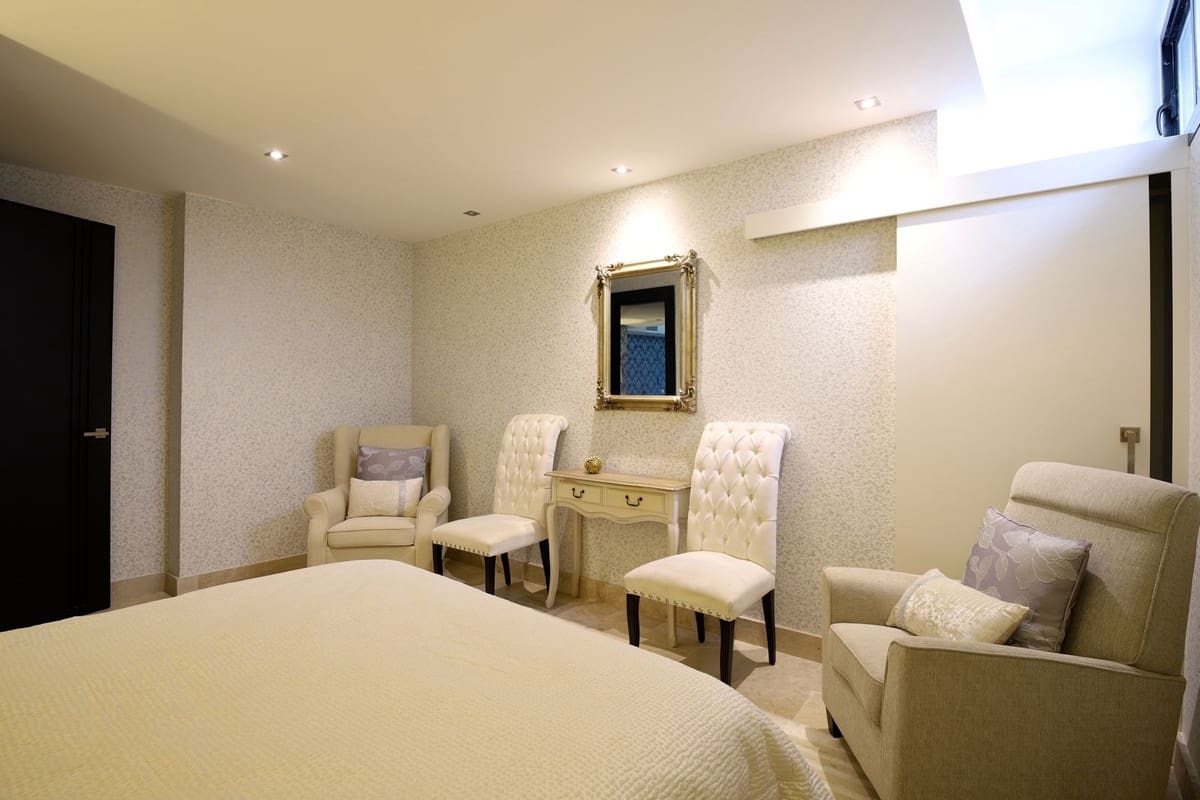 6 soveværelse Villa til salg i Nueva Andalucia - € 2.850.000 (Ref: 8556314)