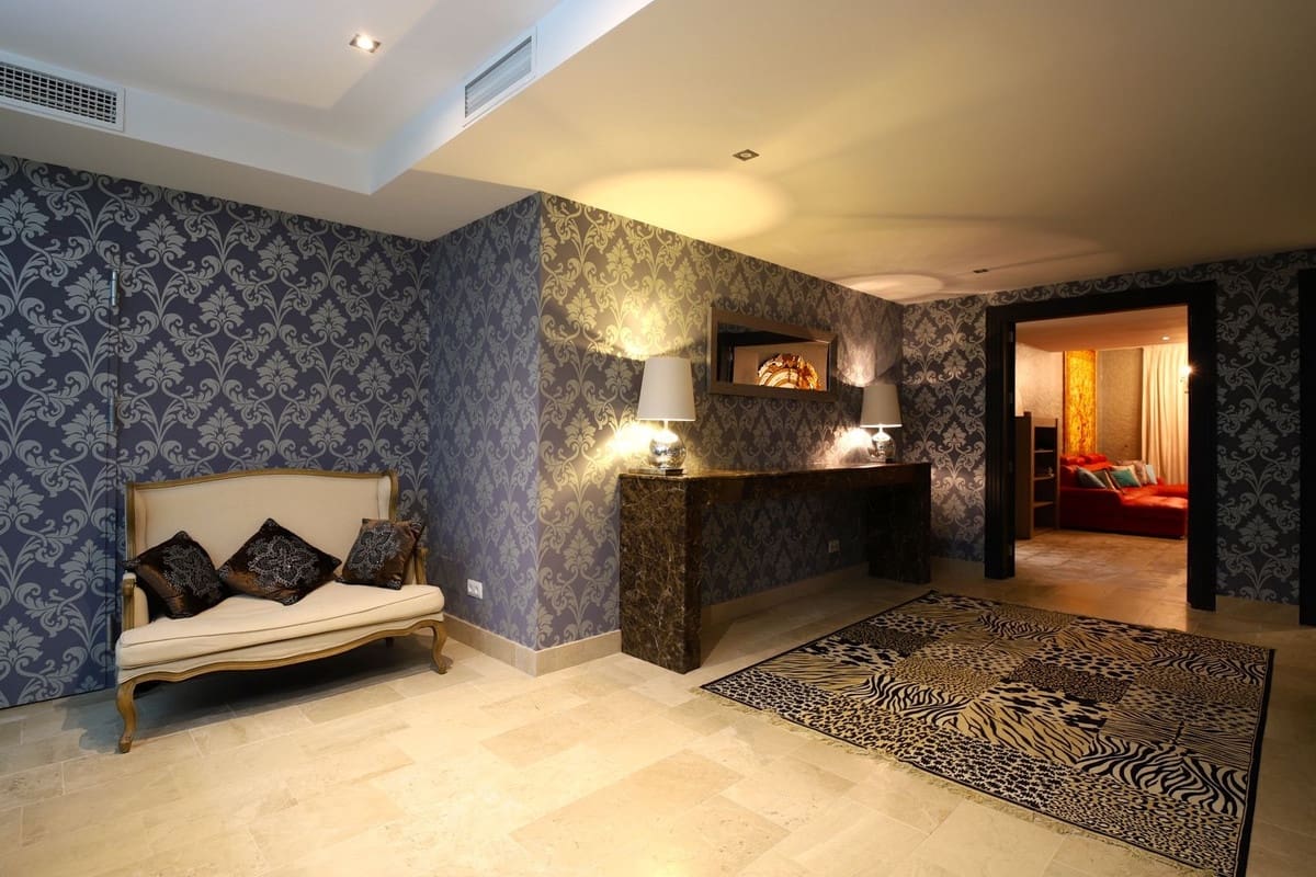 6 soveværelse Villa til salg i Nueva Andalucia - € 2.850.000 (Ref: 8556314)