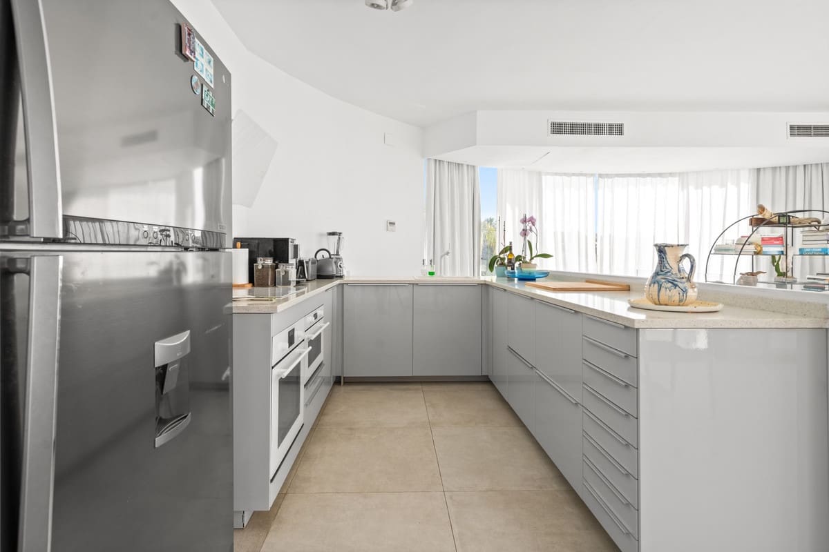 3 sypialnia Willa na sprzedaż w Marbesa z garażem - 1 595 000 € (Ref: 8569329)