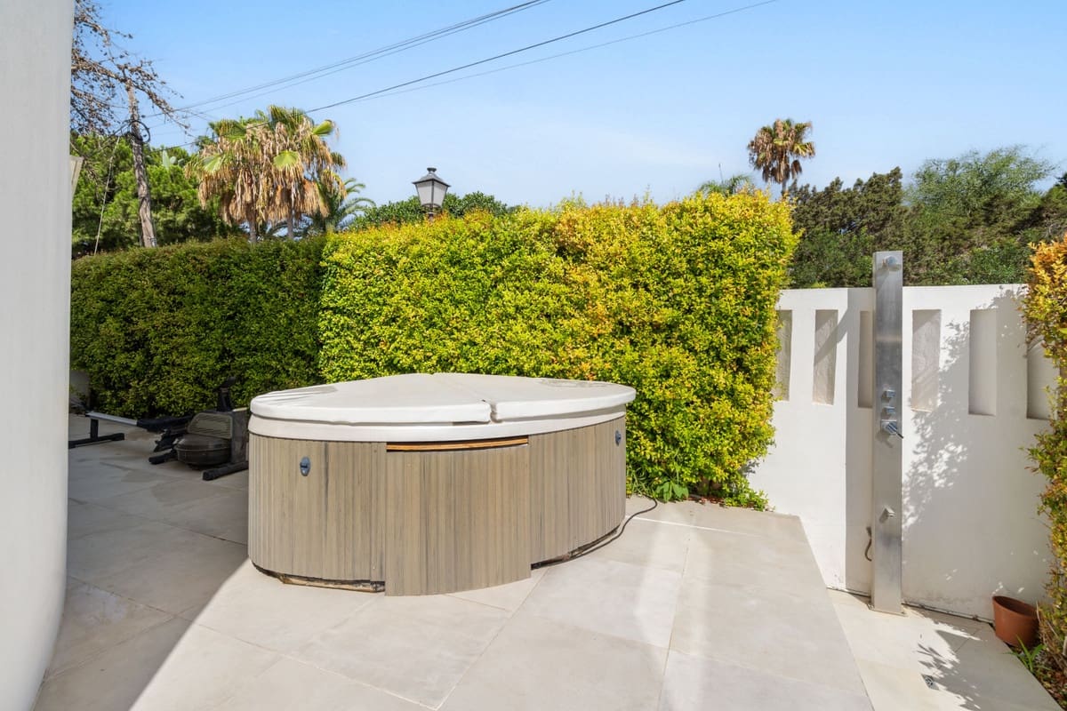 3 sypialnia Willa na sprzedaż w Marbesa z garażem - 1 595 000 € (Ref: 8569329)