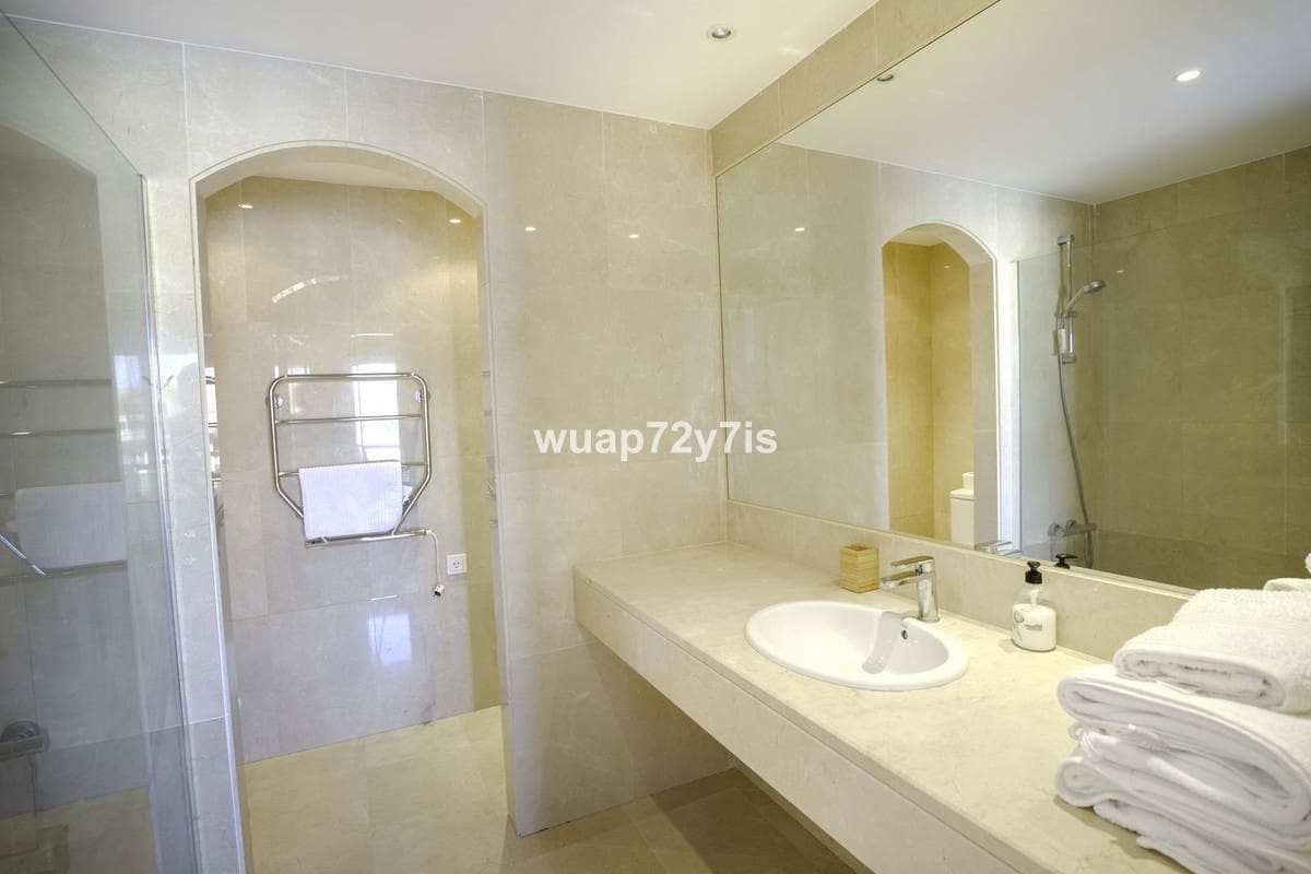 4 soveværelse Lejlighed til salg i Sotogrande - € 1.495.000 (Ref: 8576040)