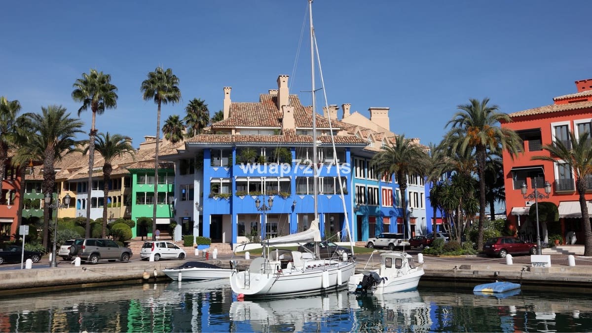 4 soveværelse Lejlighed til salg i Sotogrande - € 1.495.000 (Ref: 8576040)
