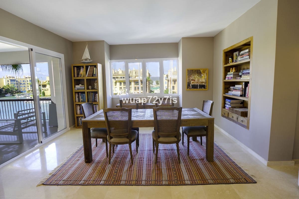 4 soveværelse Lejlighed til salg i Sotogrande - € 1.495.000 (Ref: 8576040)
