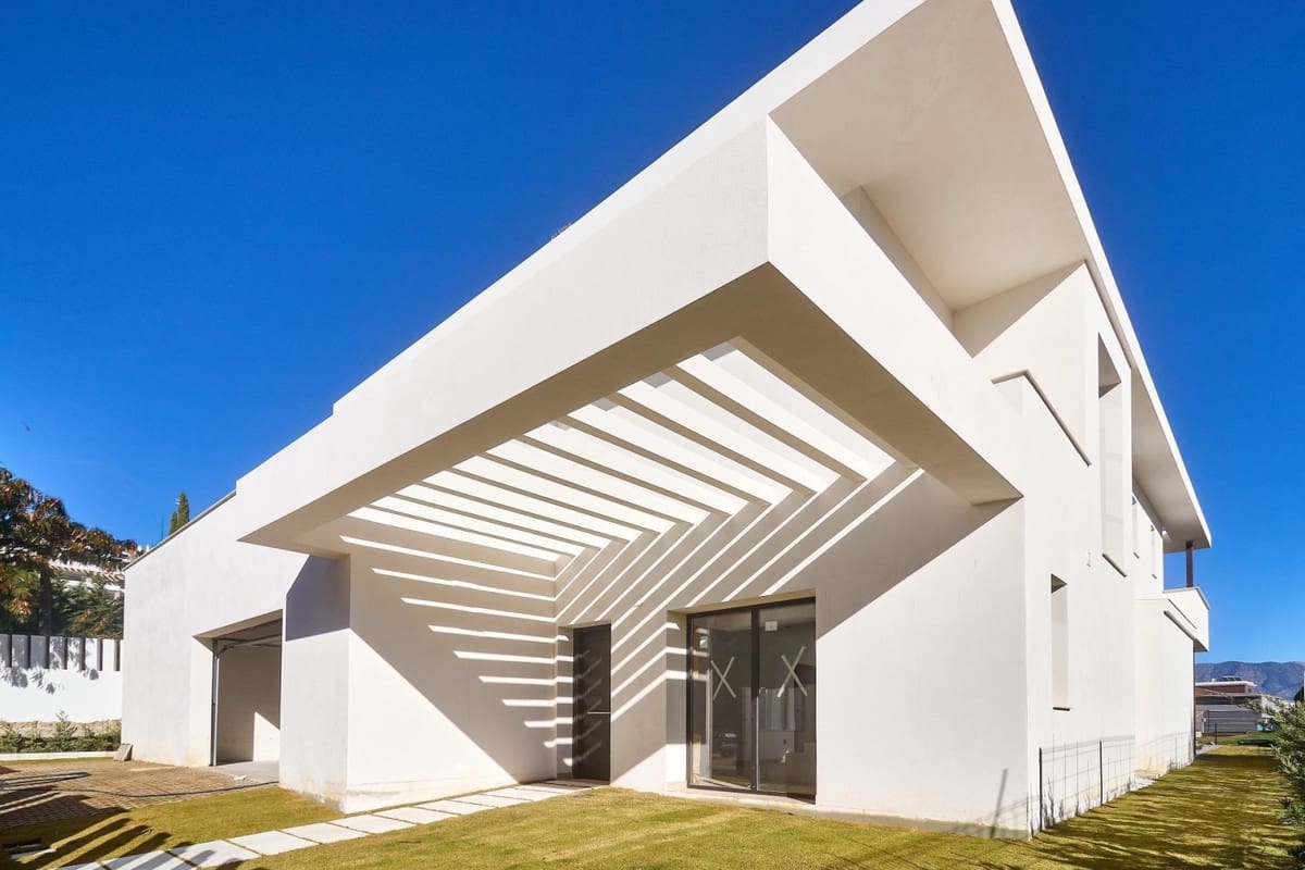 4 sypialnia Willa na sprzedaż w La Cala de Mijas z garażem - 1 390 000 € (Ref: 8591280)