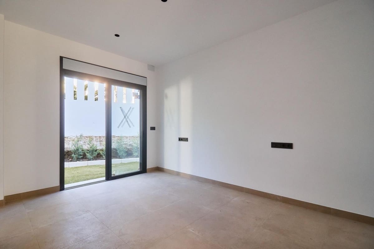 4 sypialnia Willa na sprzedaż w La Cala de Mijas z garażem - 1 390 000 € (Ref: 8591280)