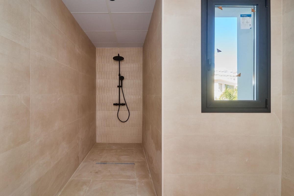 4 sypialnia Willa na sprzedaż w La Cala de Mijas z garażem - 1 390 000 € (Ref: 8591280)