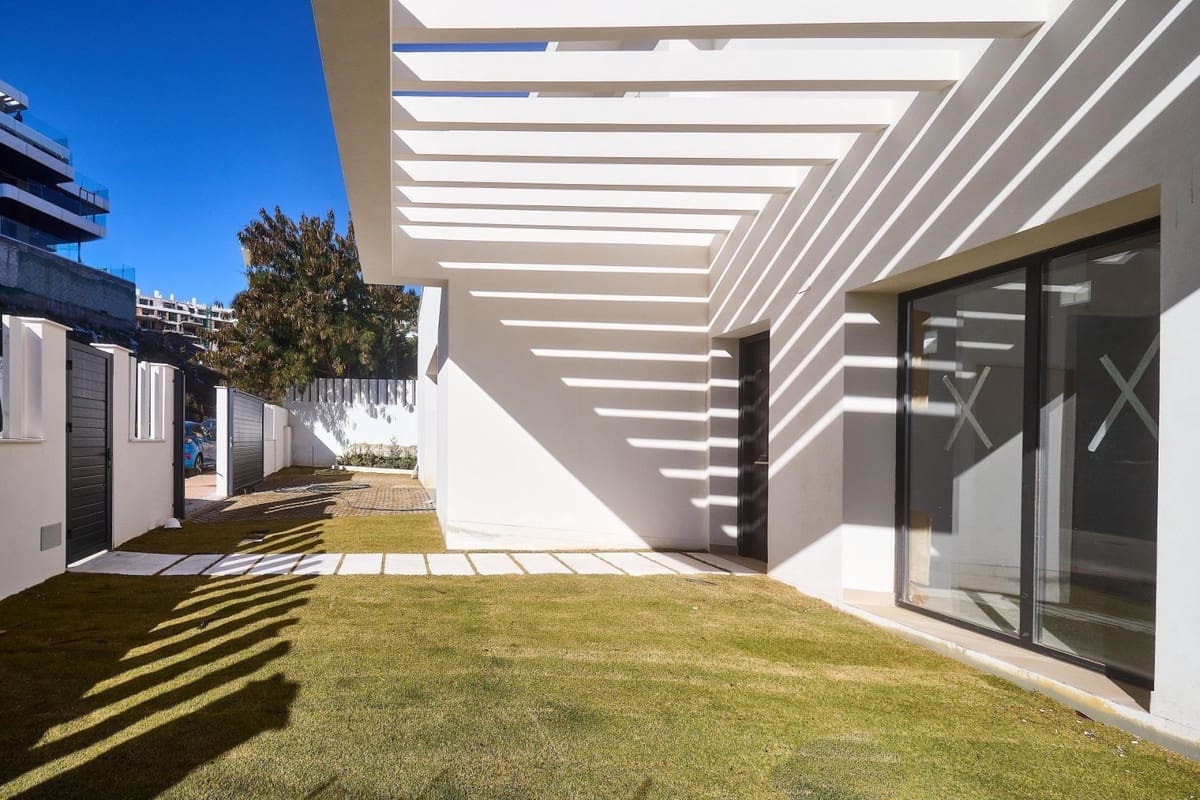 4 sypialnia Willa na sprzedaż w La Cala de Mijas z garażem - 1 390 000 € (Ref: 8591280)