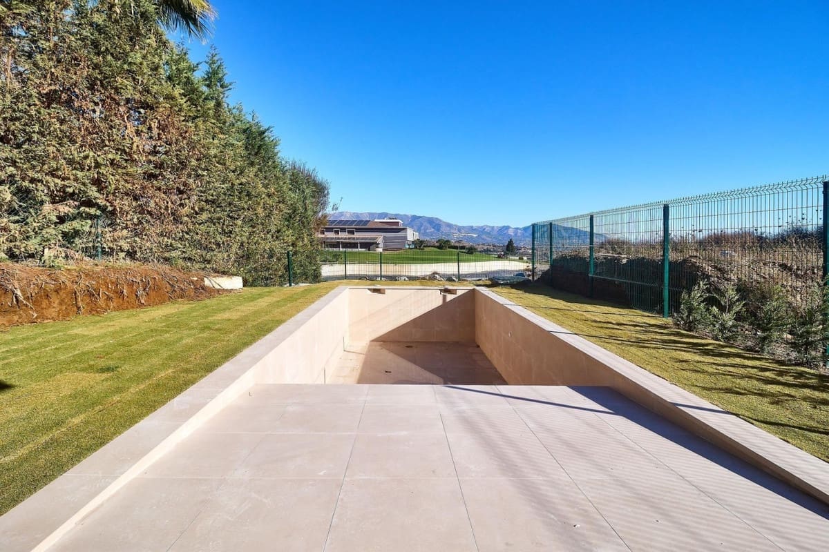 4 sypialnia Willa na sprzedaż w La Cala de Mijas z garażem - 1 390 000 € (Ref: 8591280)