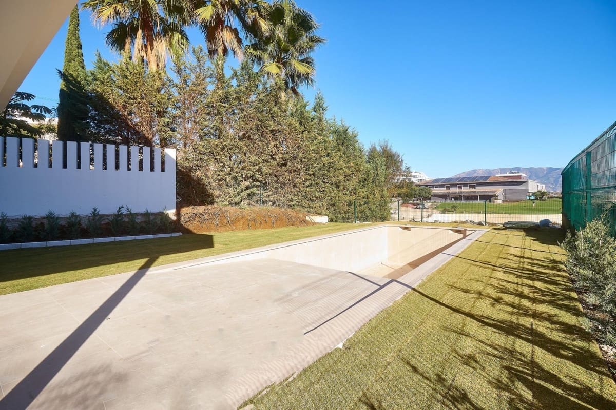 4 sypialnia Willa na sprzedaż w La Cala de Mijas z garażem - 1 390 000 € (Ref: 8591280)