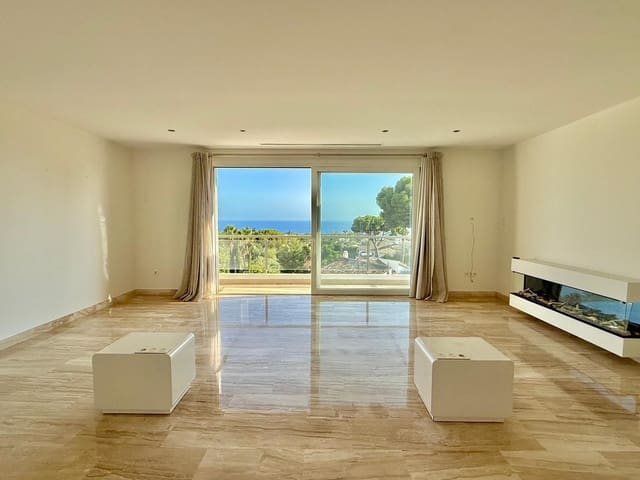 5 soveværelse Villa til salg i El Rosario, Marbella med garage - € 2.350.000 (Ref: 8591293)