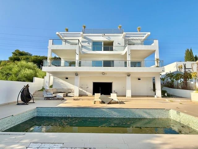 5 soveværelse Villa til salg i El Rosario, Marbella med garage - € 2.350.000 (Ref: 8591293)
