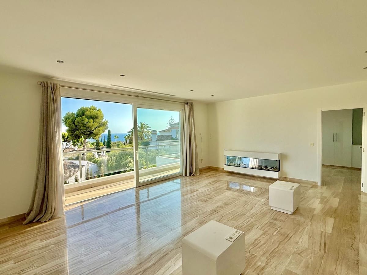 5 soveværelse Villa til salg i El Rosario med garage - € 2.350.000 (Ref: 8591293)