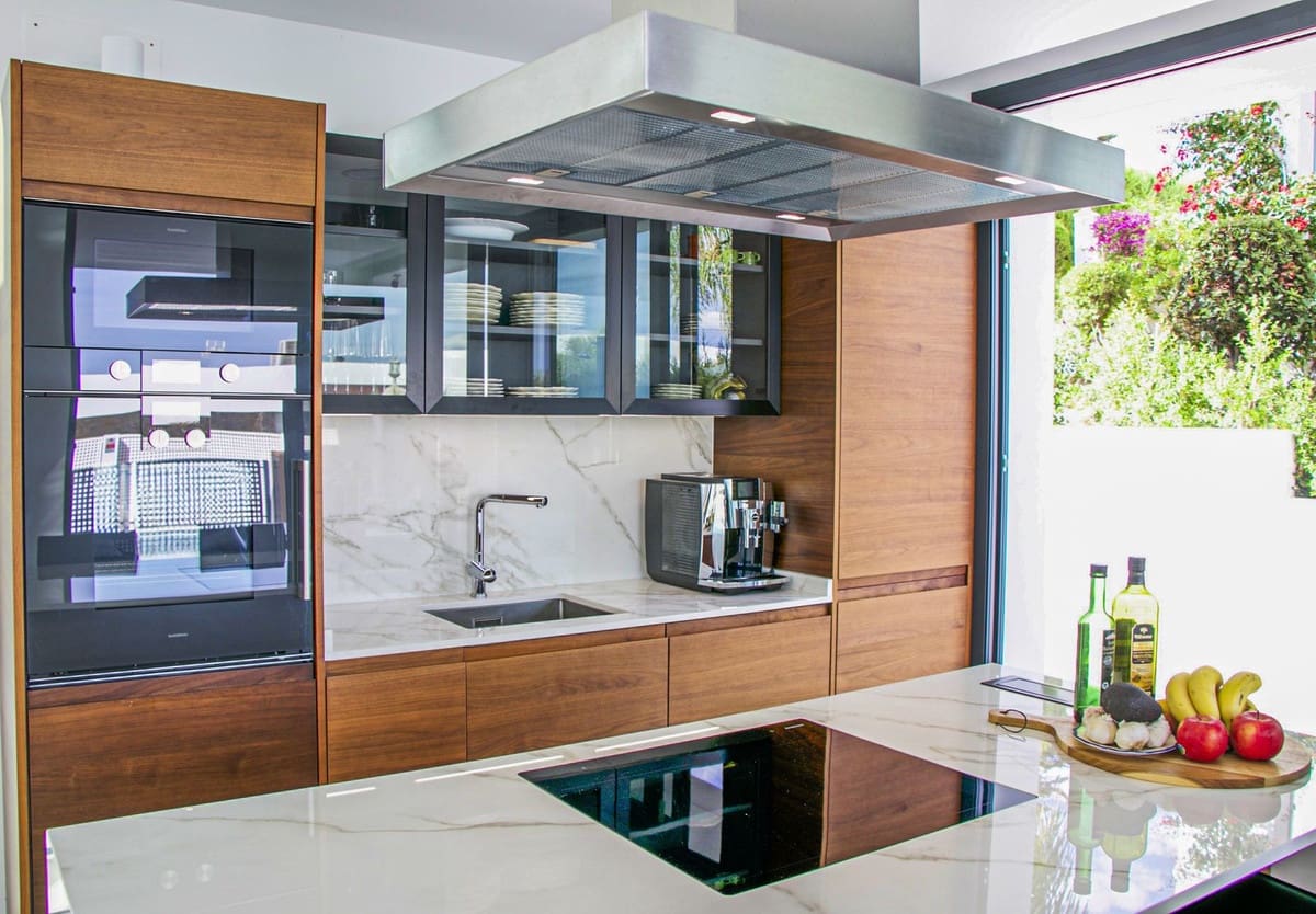3 makuuhuone Huvila myytävänä paikassa Estepona - 1 494 000 € (Ref: 8610167)