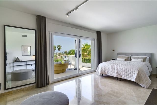 6 soveværelse Villa til salg i Nueva Andalucia, Marbella - € 3.700.000 (Ref: 8620976)