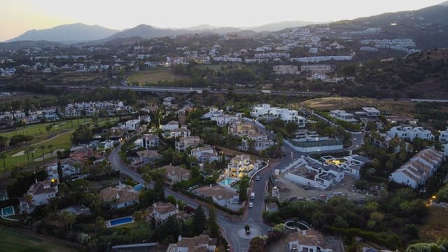 6 soveværelse Villa til salg i Nueva Andalucia, Marbella - € 3.700.000 (Ref: 8620976)