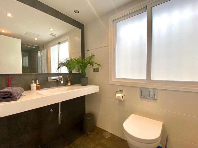 4 slaapkamer Villa te koop in Atalaya-Isdabe, Estepona - € 1.080.000 (Ref: 8657716)