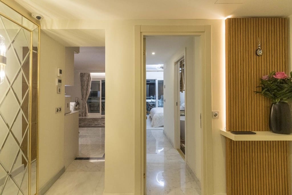 3 slaapkamer Appartement te koop in Puerto Banus - € 1.100.000 (Ref: 8672403)