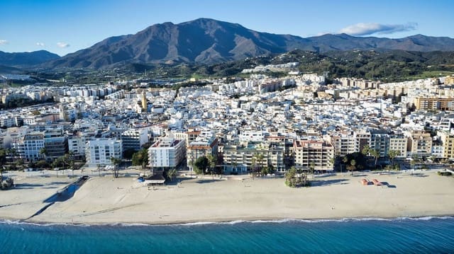 3 sypialnia Apartament na sprzedaż w Estepona - 1 175 000 € (Ref: 8697676)