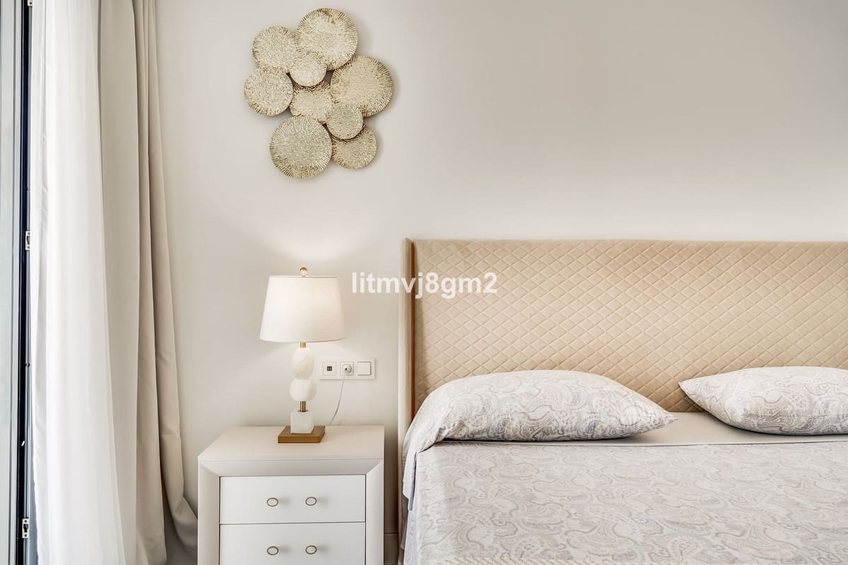 3 bedroom Apartment for sale in Cabopino - € 1,000,000 (Ref: 8716008)