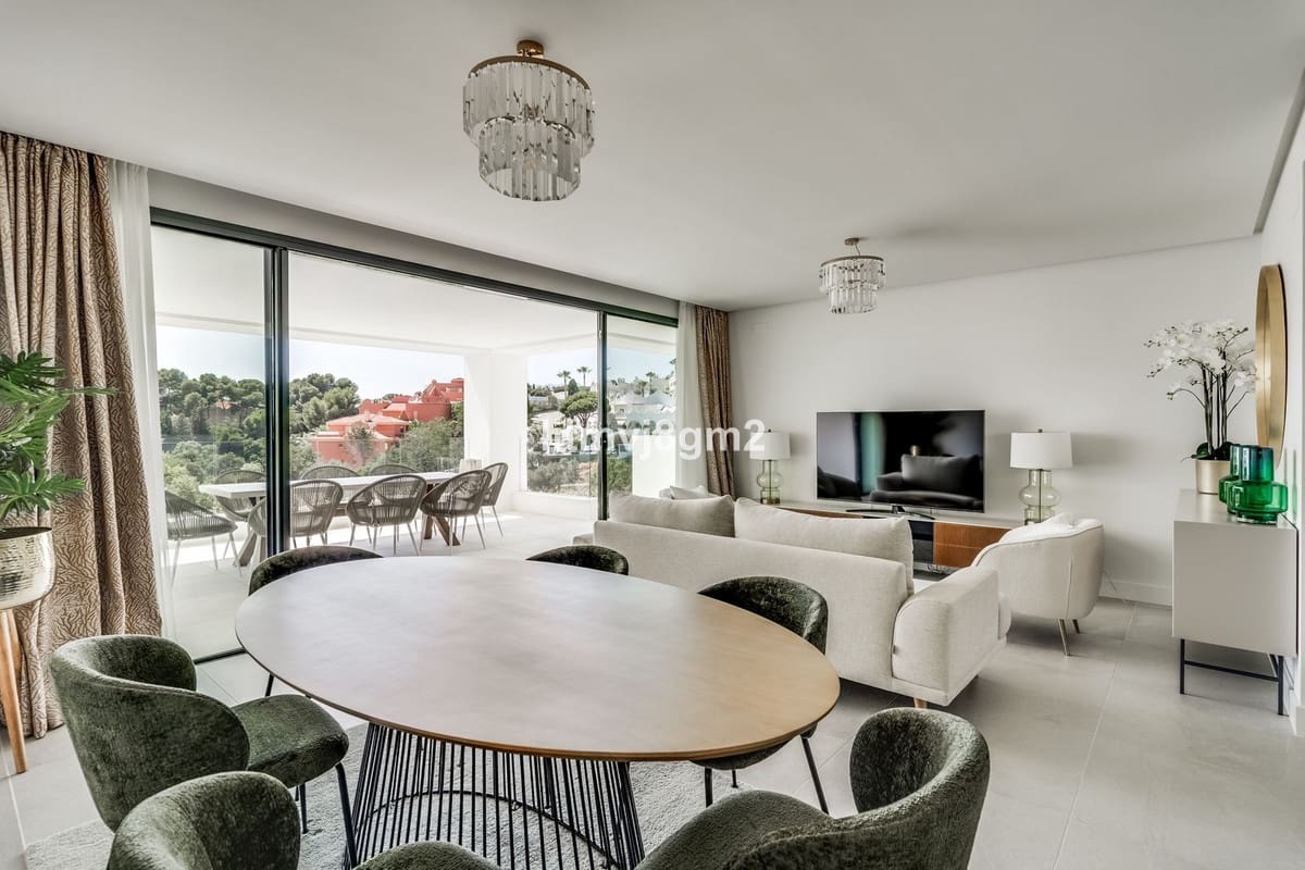 3 bedroom Apartment for sale in Cabopino - € 1,000,000 (Ref: 8716008)