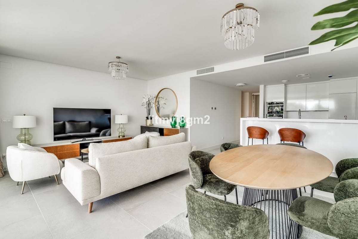 3 bedroom Apartment for sale in Cabopino - € 1,000,000 (Ref: 8716008)