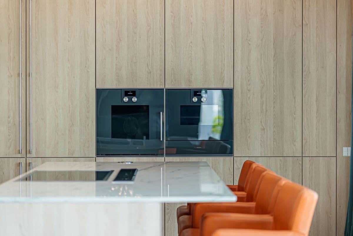 4 bedroom Villa for sale in Nueva Andalucia with garage - € 3,900,000 (Ref: 8723073)