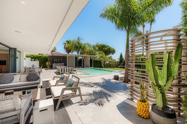 4 quarto Moradia para venda em Nueva Andalucia, Marbella com garagem - 3 900 000 € (Ref: 8723073)