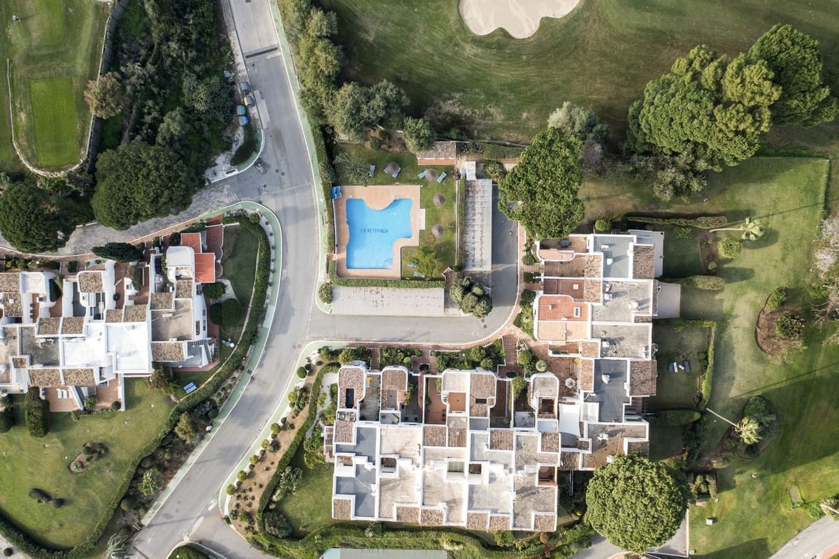 Casa de 4 habitaciones en Marbella en venta - 899.000 € (Ref: 8754904)