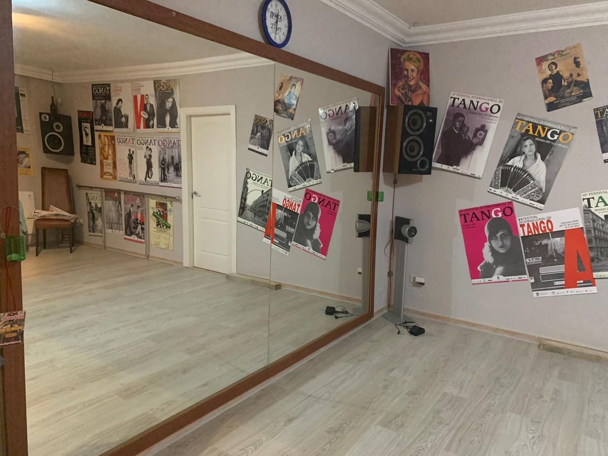 Chalet de 4 habitaciones en Nueva Andalucia en venta con garaje - 1.850.000 € (Ref: 8754912)