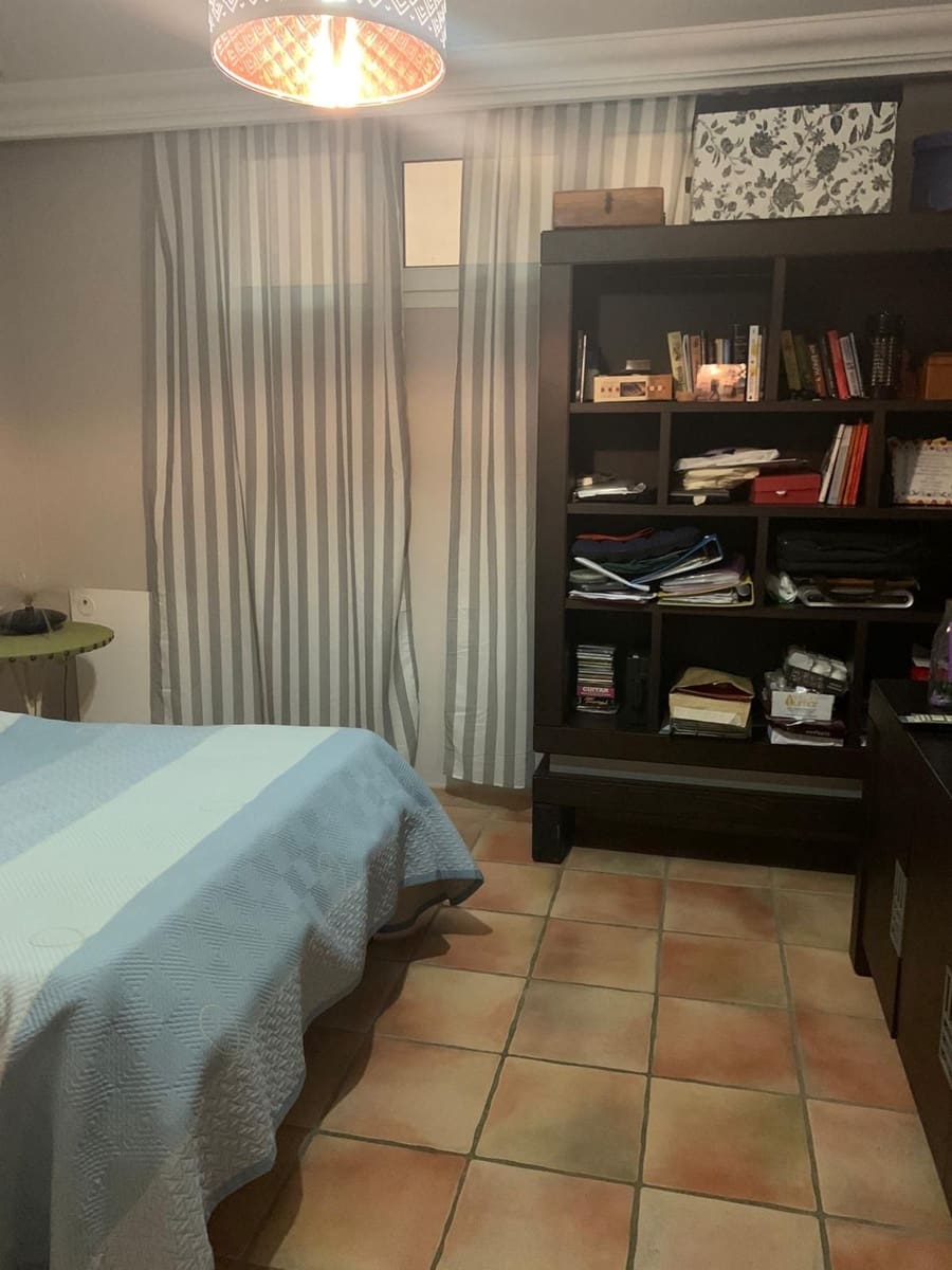 Chalet de 4 habitaciones en Nueva Andalucia en venta con garaje - 1.850.000 € (Ref: 8754912)