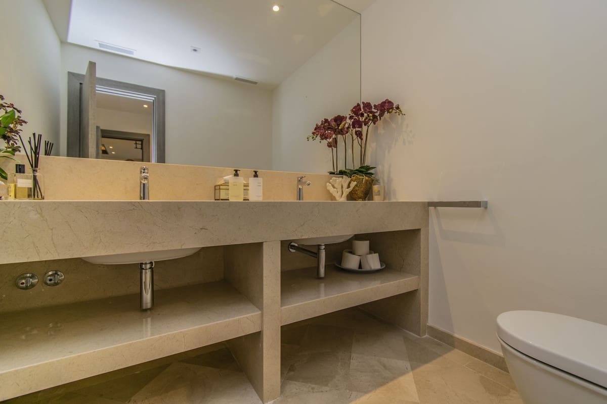 4 soverom Leilighet til salgs i Golden Mile med garasje - € 3 750 000 (Ref: 8754919)