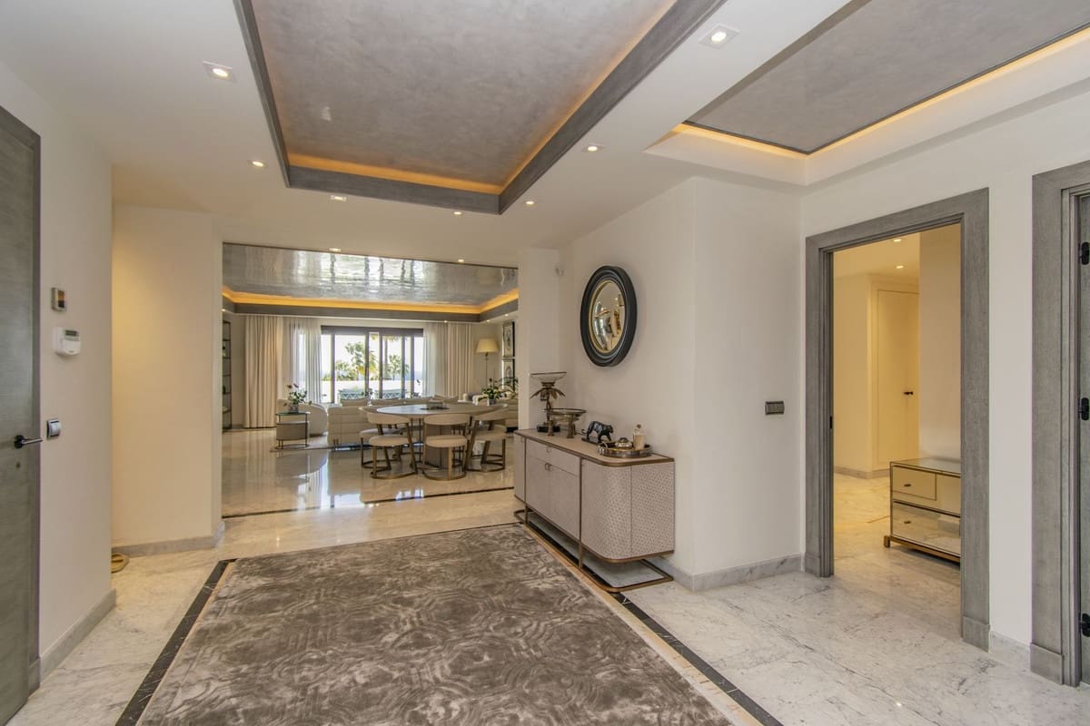 4 soverom Leilighet til salgs i Golden Mile med garasje - € 3 750 000 (Ref: 8754919)