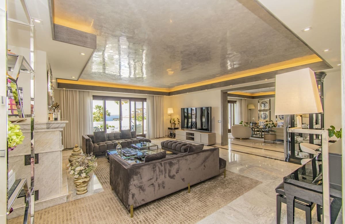 4 soverom Leilighet til salgs i Golden Mile med garasje - € 3 750 000 (Ref: 8754919)