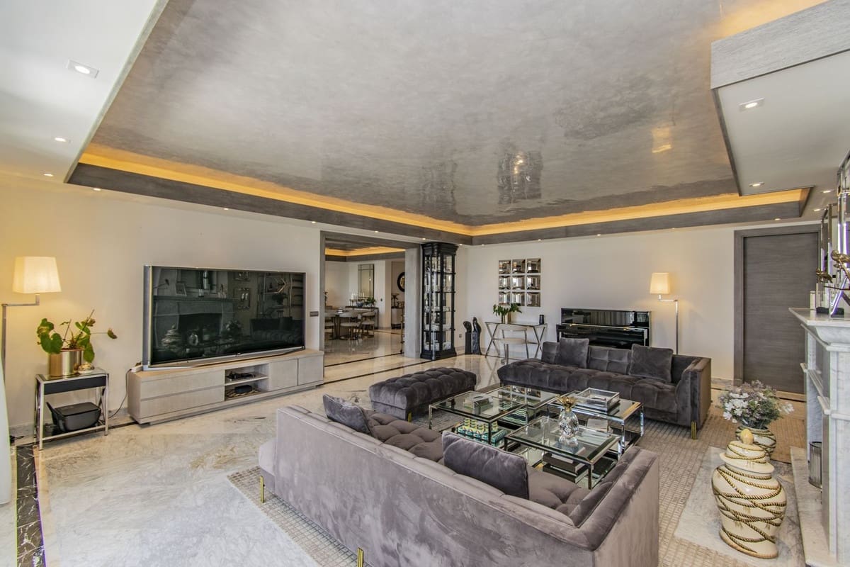 4 soverom Leilighet til salgs i Golden Mile med garasje - € 3 750 000 (Ref: 8754919)