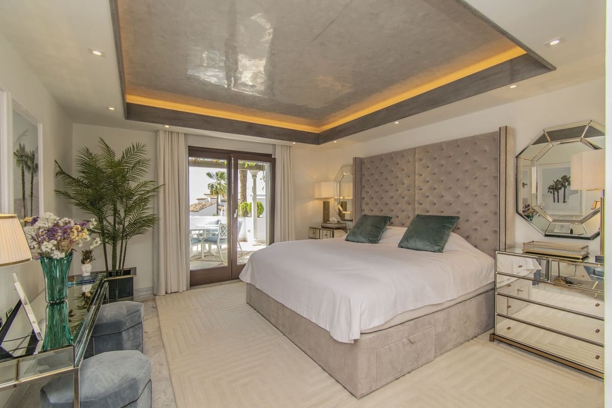 4 soverom Leilighet til salgs i Golden Mile med garasje - € 3 750 000 (Ref: 8754919)