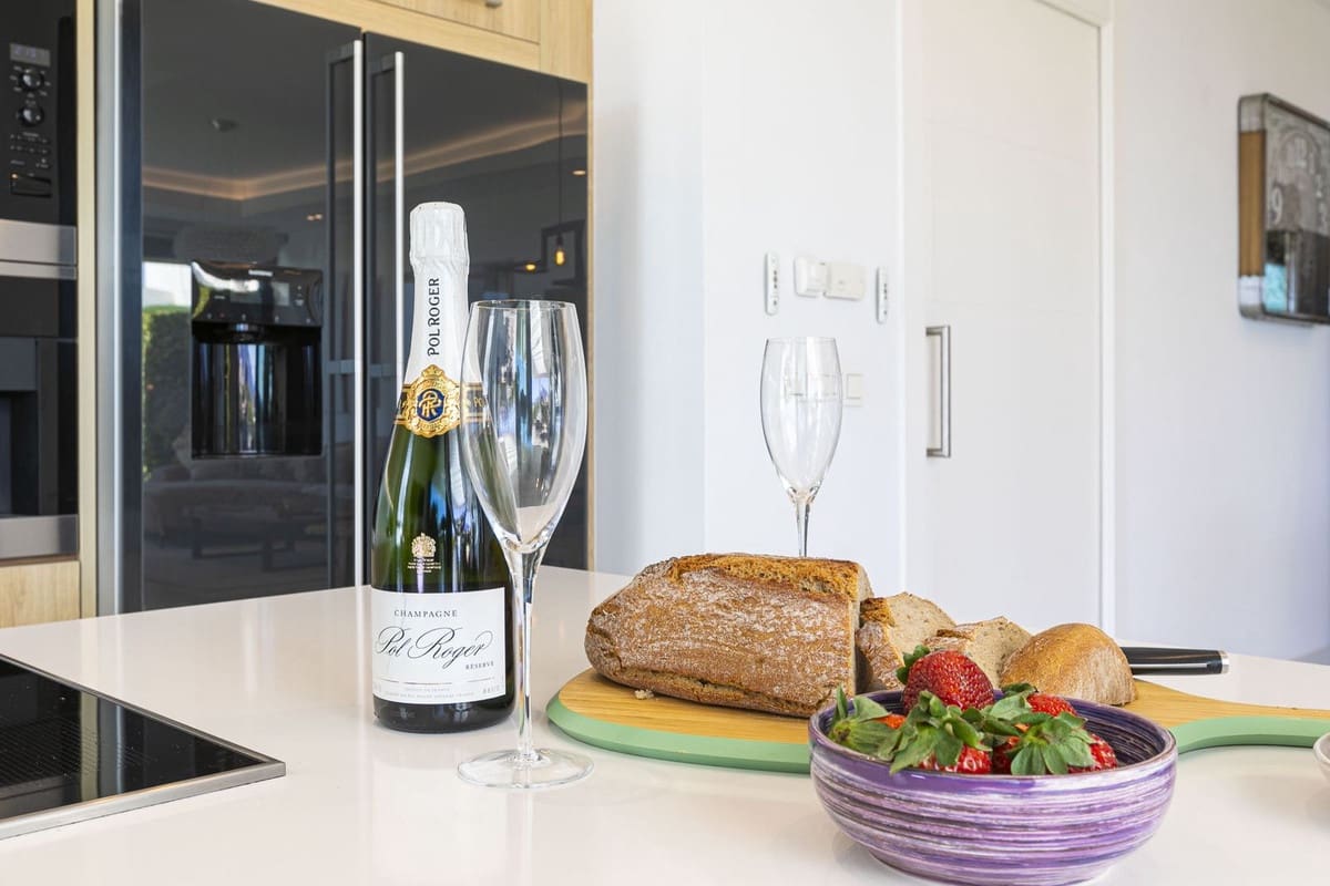 4 soveværelse Villa til salg i Benahavis med garage - € 4.500.000 (Ref: 8809199)