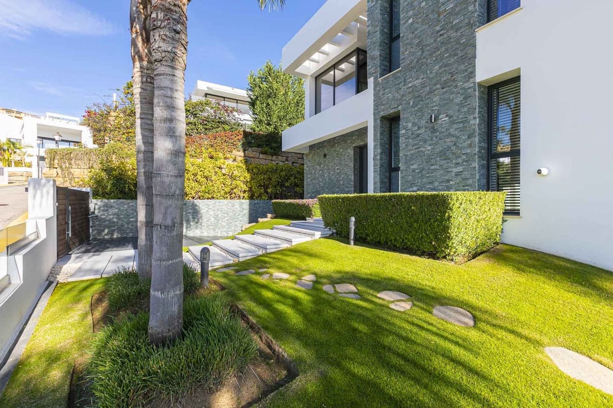 4 soveværelse Villa til salg i Benahavis med garage - € 4.500.000 (Ref: 8809199)