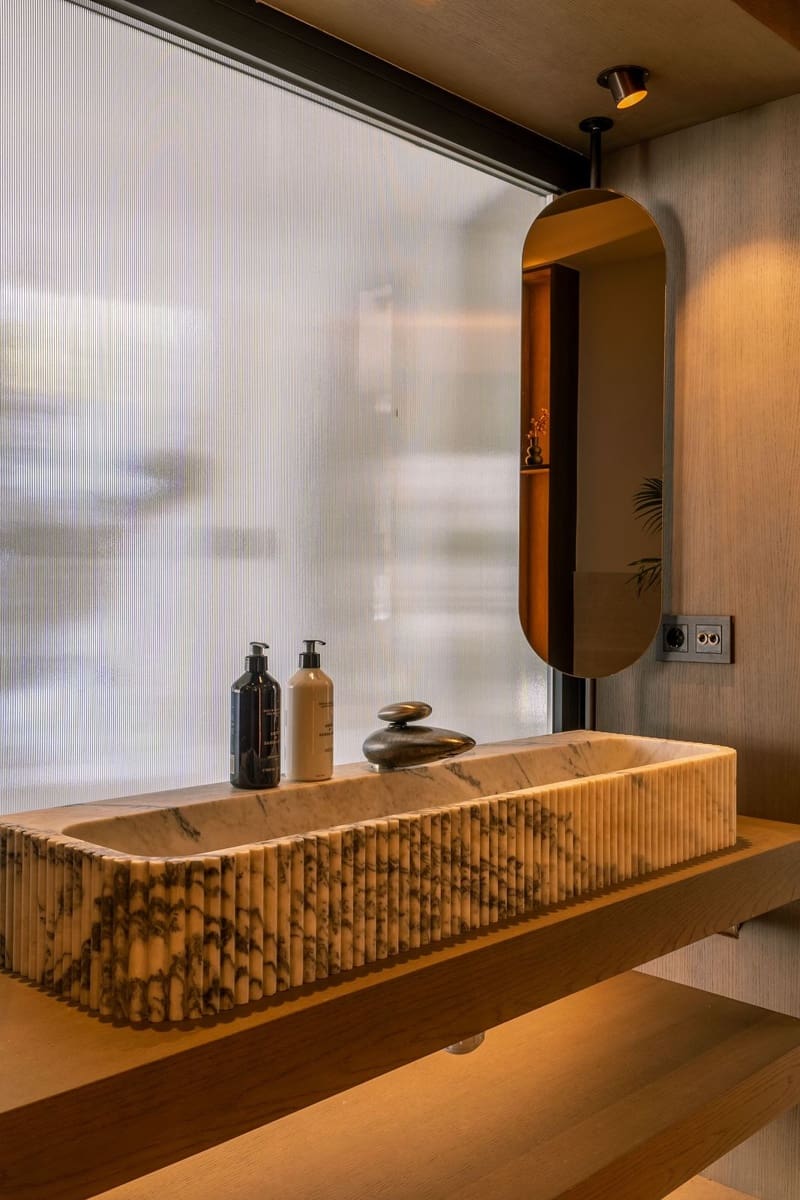 5 bedroom Villa for sale in Nueva Andalucia - € 4,290,000 (Ref: 8809200)