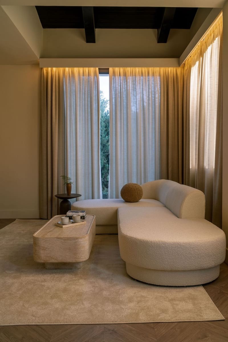 5 bedroom Villa for sale in Nueva Andalucia - € 4,290,000 (Ref: 8809200)